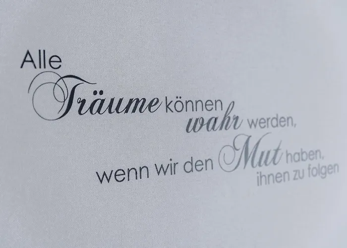 Muench Mit Balkon *